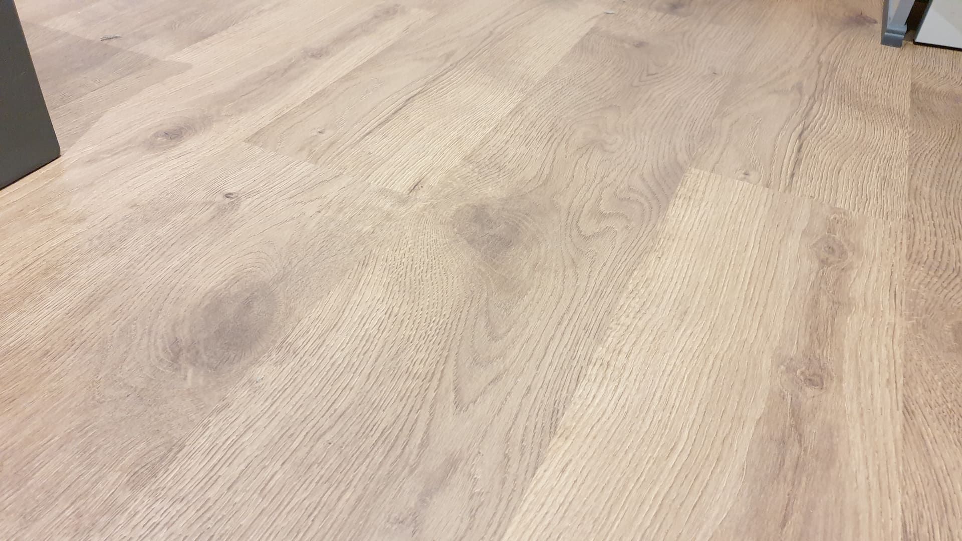 Terra laminat AC6: El parquet més resistent