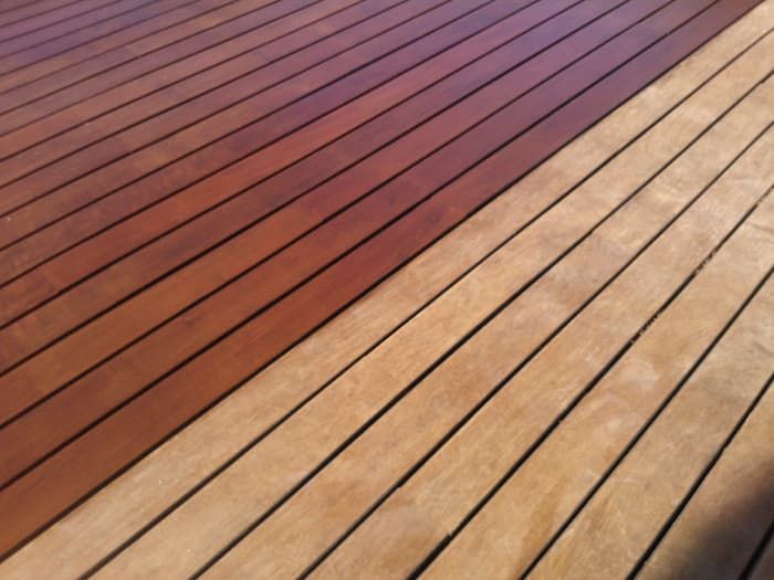 Comparativa del mantenimiento de tarima exterior en terraza